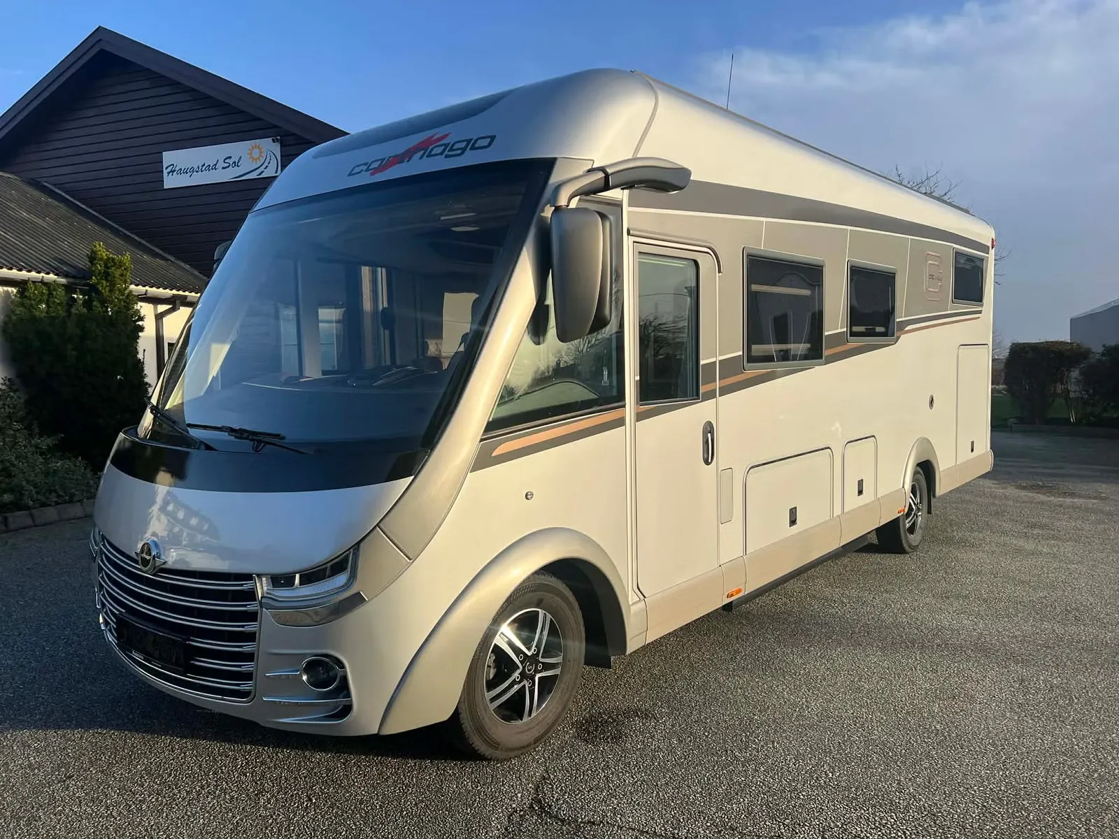 Carthago Chic E-line I 51 LE