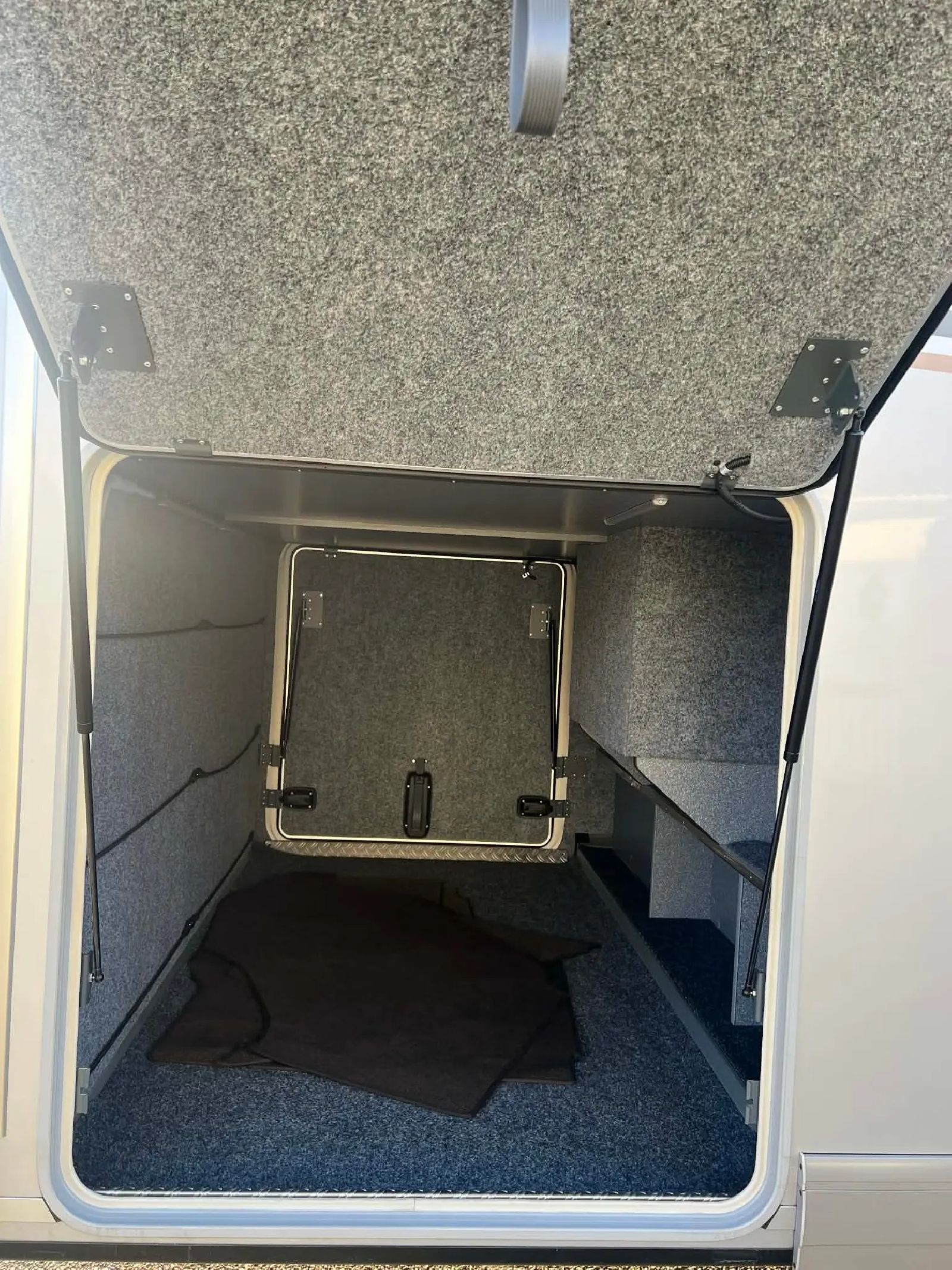 Carthago Chic E-line I 51 LE