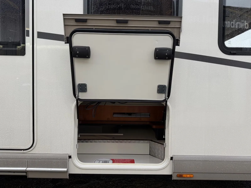 Carthago Chic C-Line XL 5.8Q