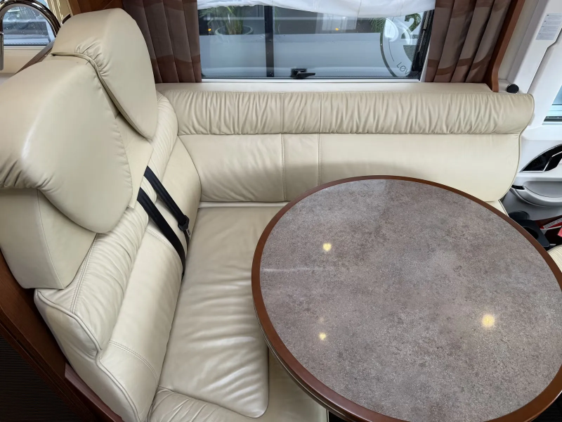 Carthago Chic E-Line I51QB Li