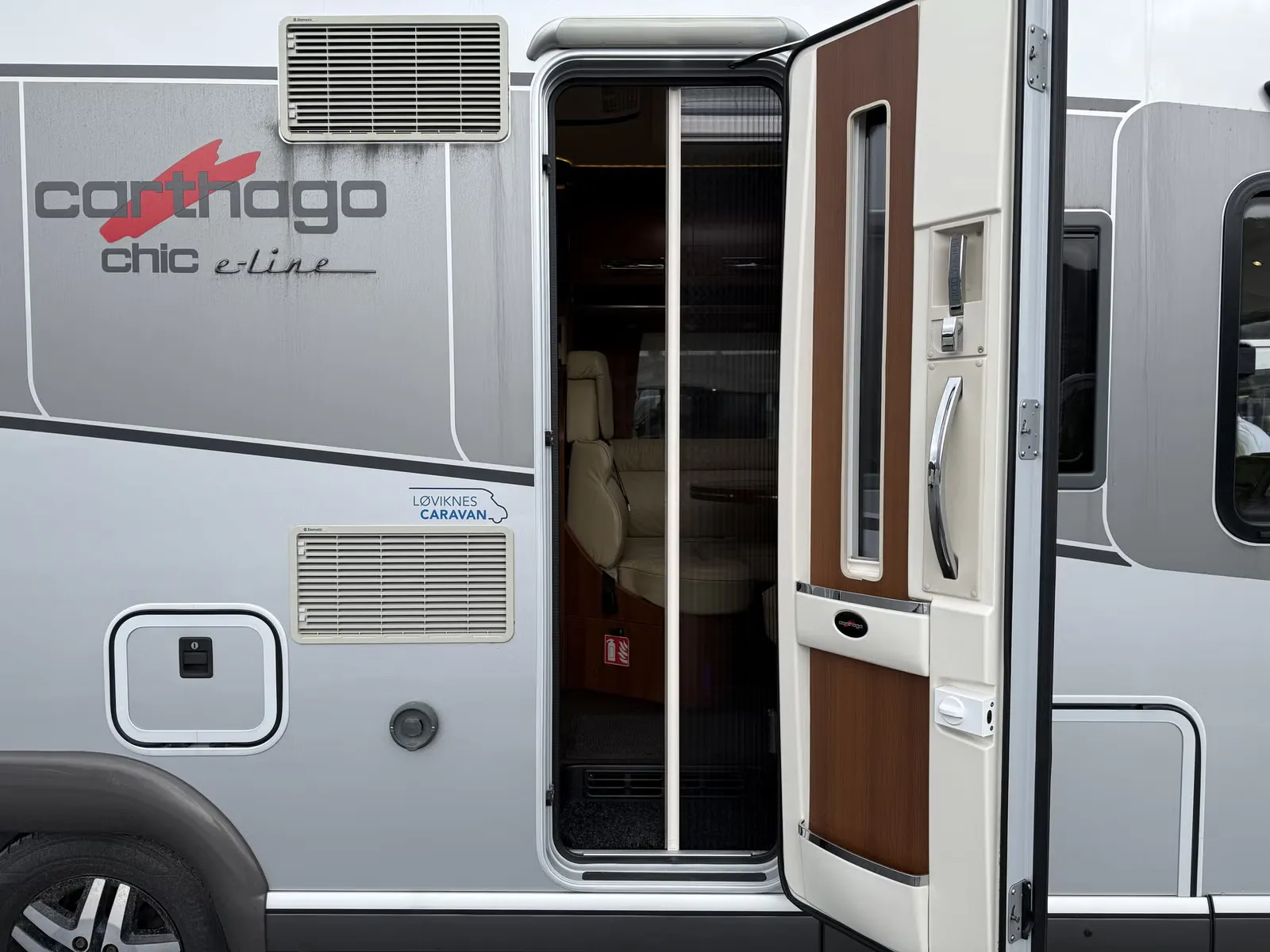 Carthago Chic E-Line I51QB Li