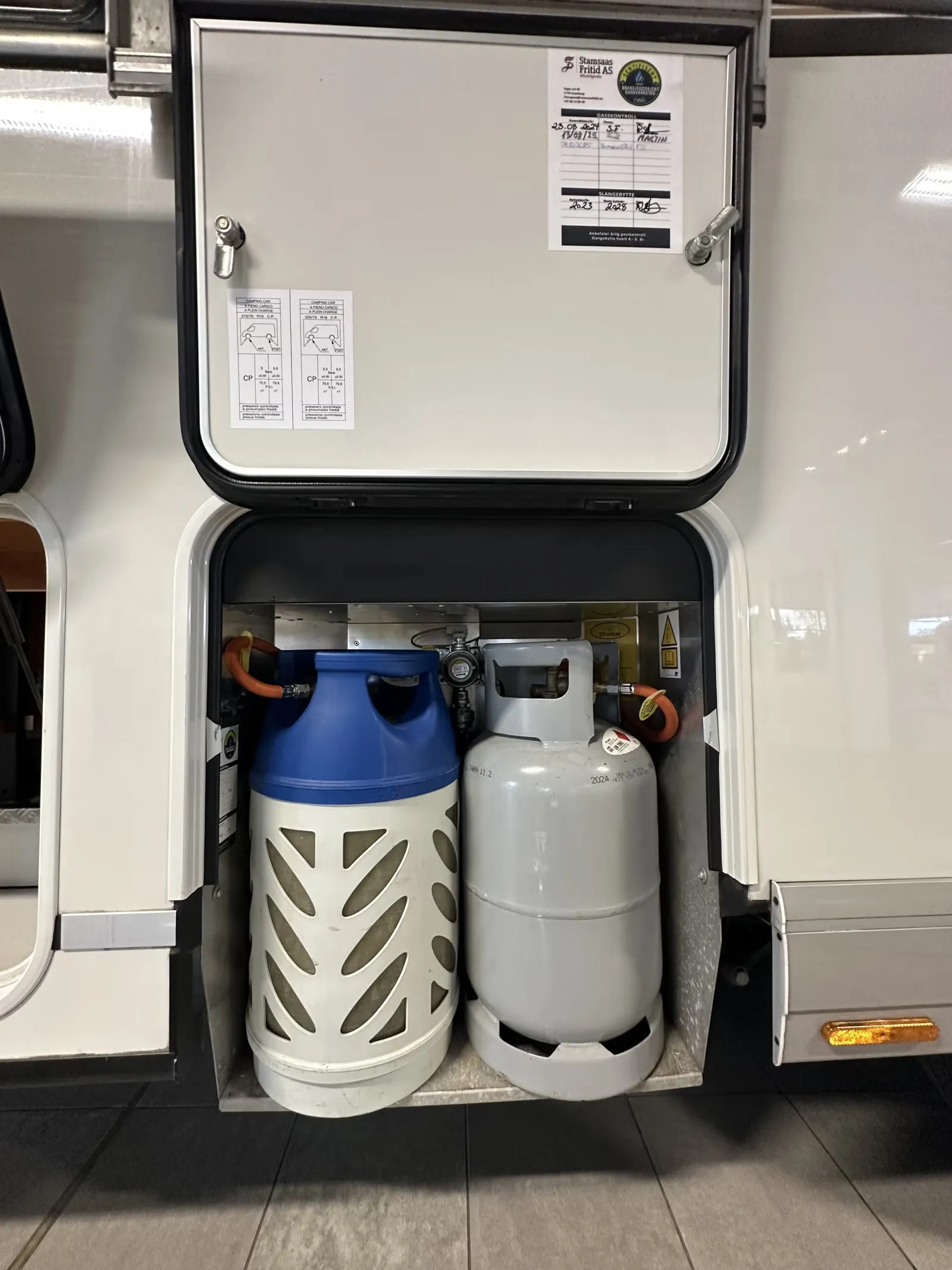 Carthago CHIC C-LINE XL 5.8