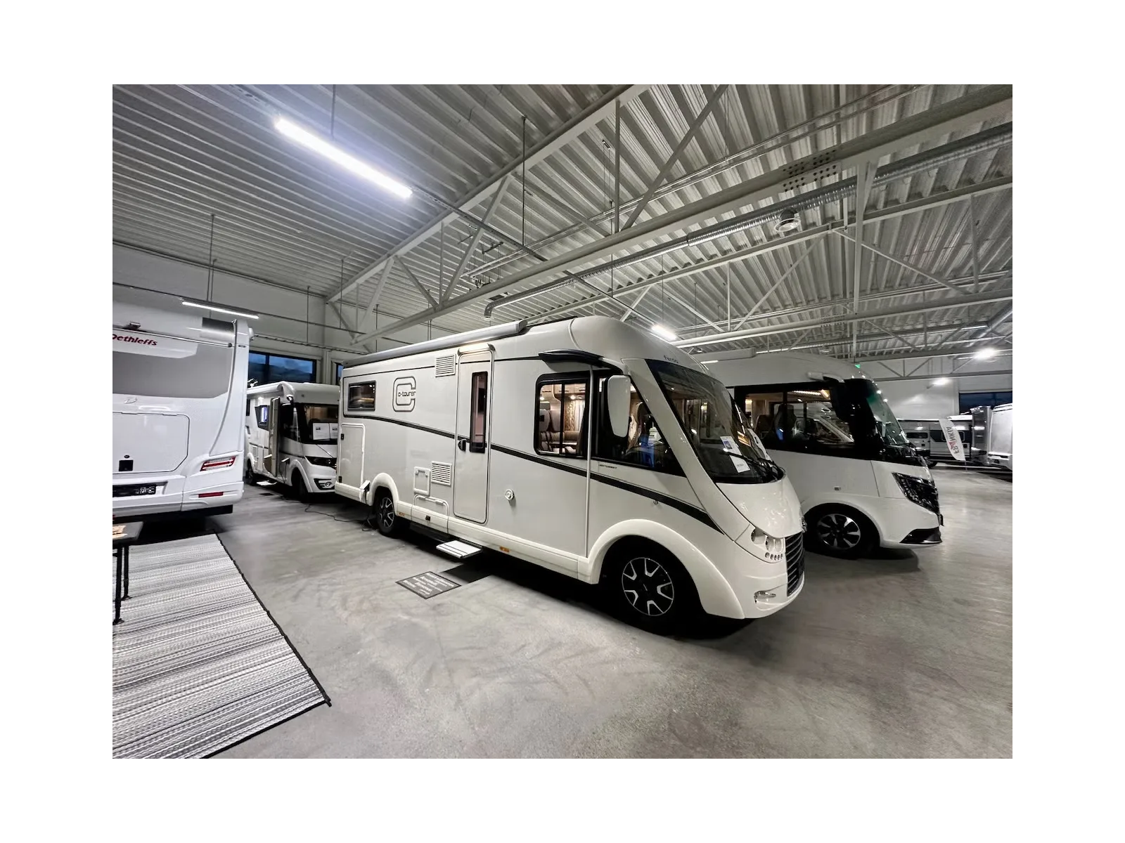 Carthago C - TOURS EN 144 LE