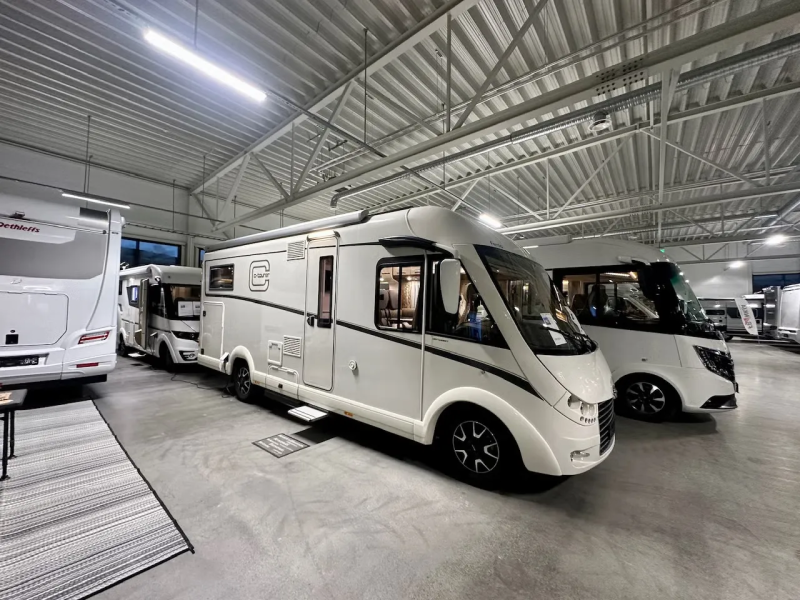 Carthago C - TOURS EN 144 LE