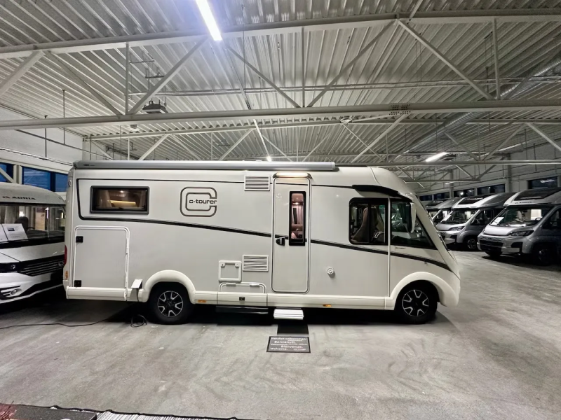 Carthago C - TOURS EN 144 LE