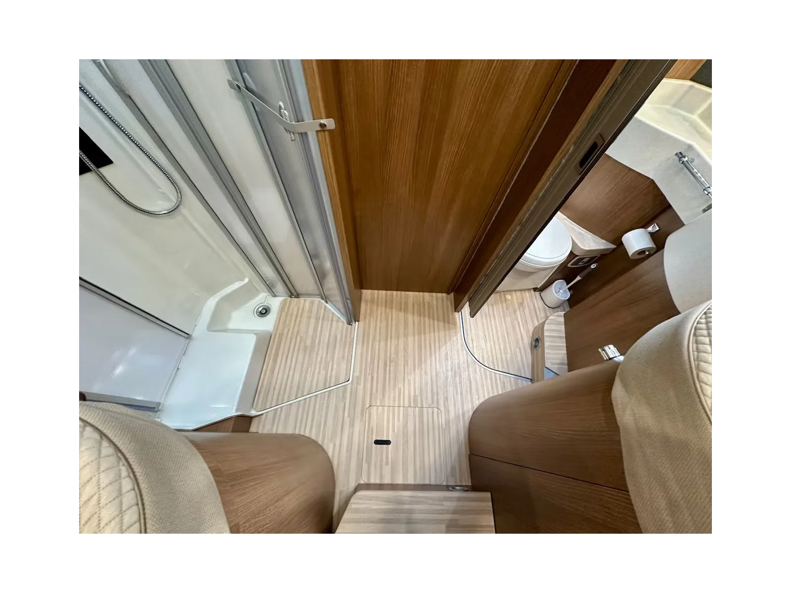 Carthago C - TOURS EN 144 LE