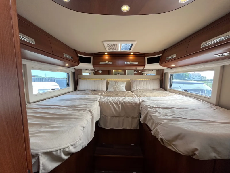 Carthago Chic E-Line I 50