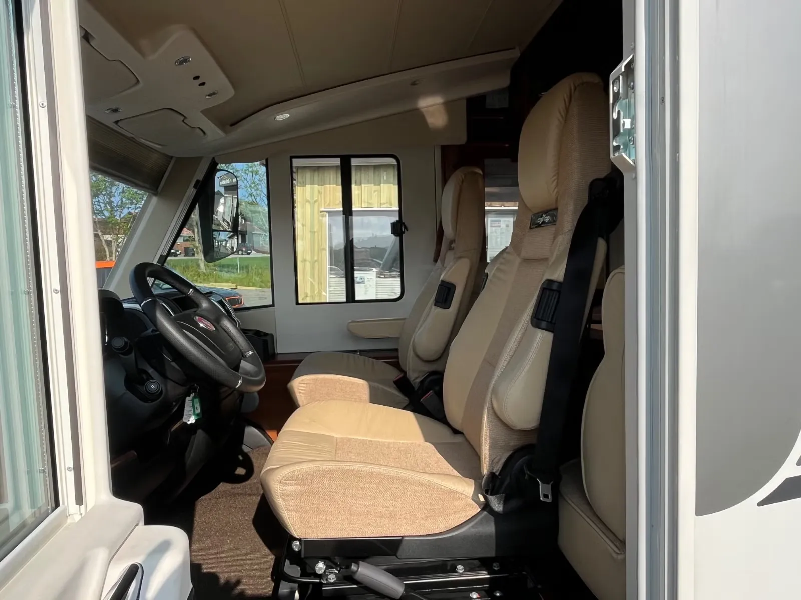 Carthago Chic E-Line I 50