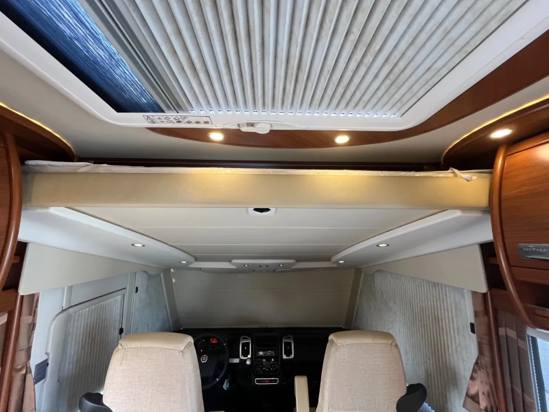 Carthago Chic E-Line I 50