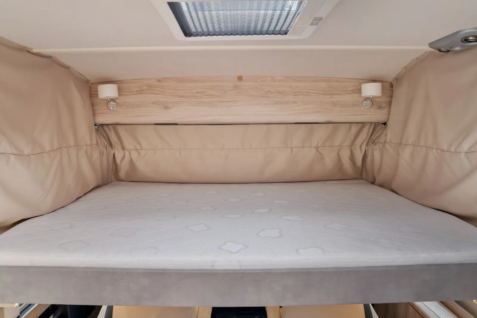 Eura Mobil IL 720 QB