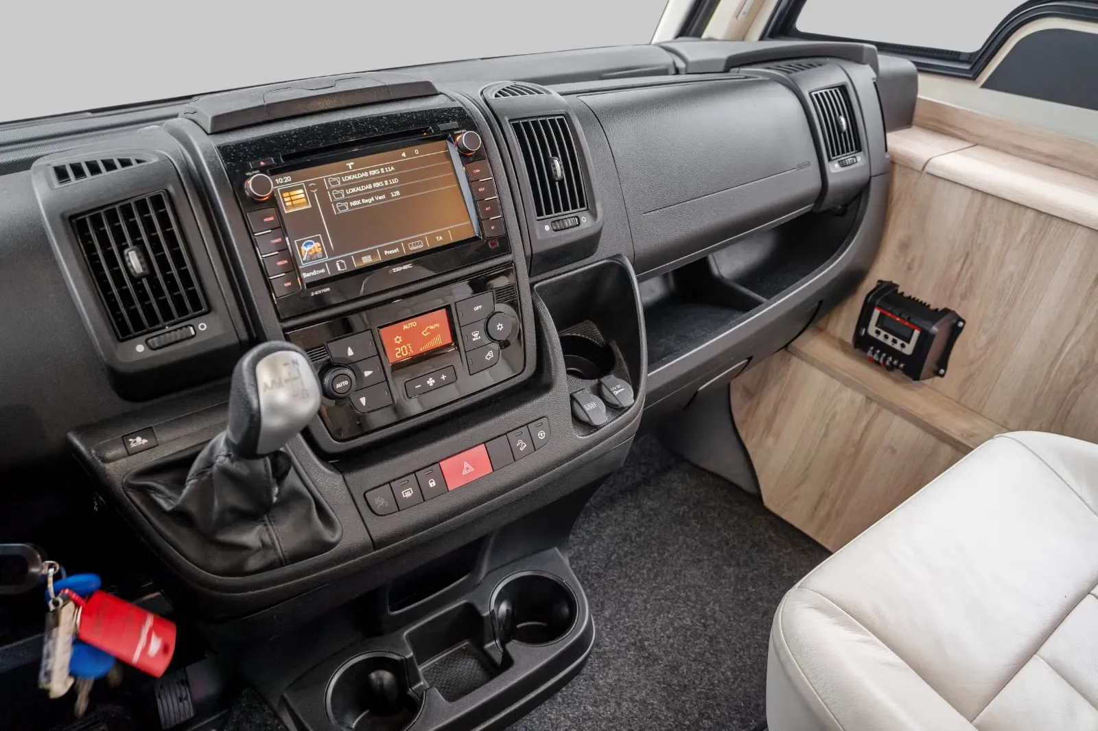 Eura Mobil IL 720 QB