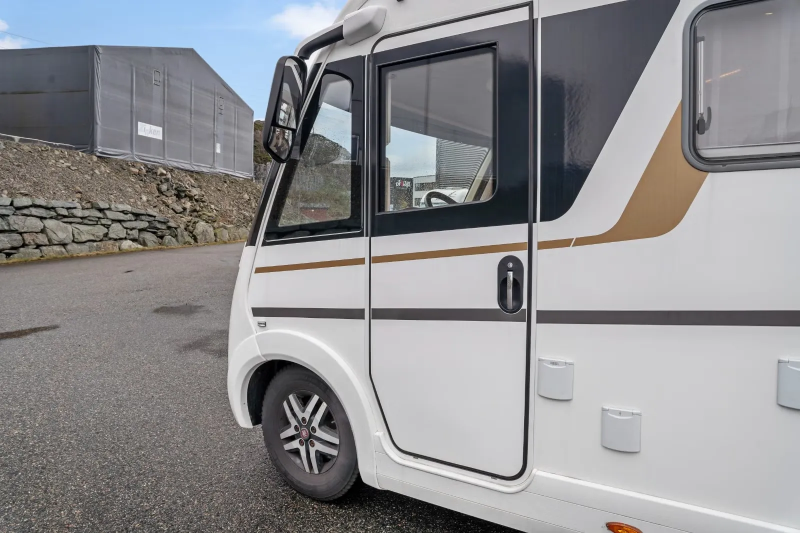 Eura Mobil IL 720 QB