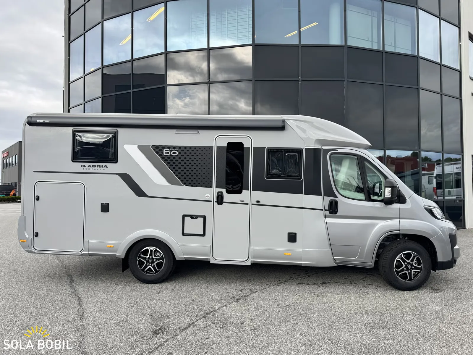 Adria COMPACT DL 60Y