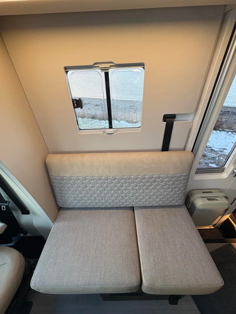 Adria Coral Supreme 670 DL Alde