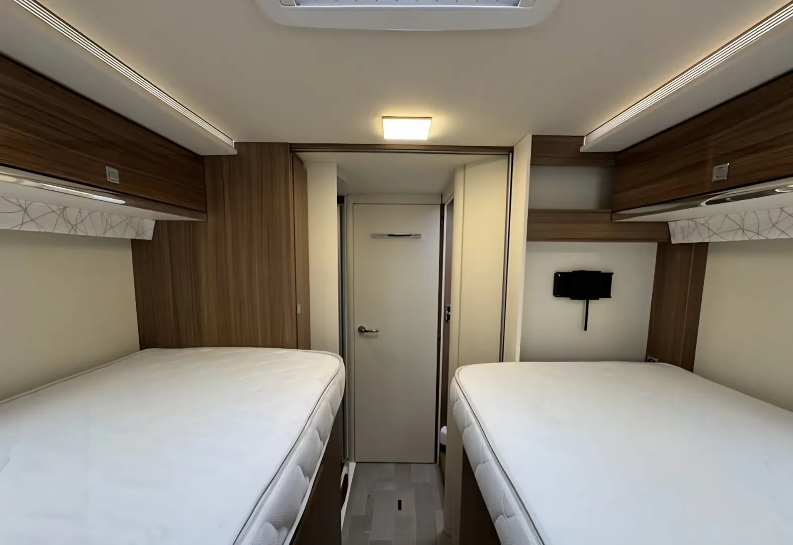 Eura Mobil INTEGRA 760EB