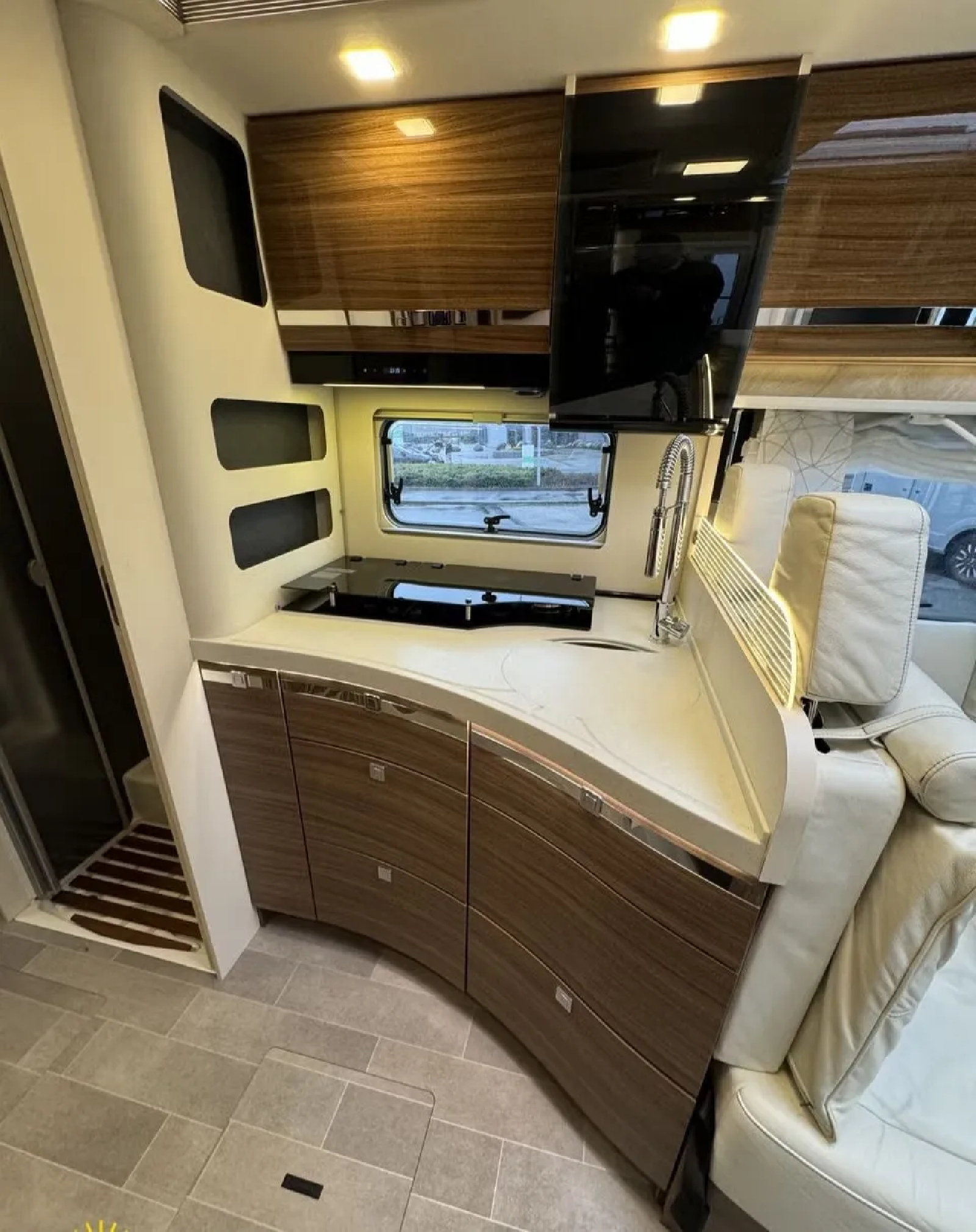 Eura Mobil INTEGRA 760EB