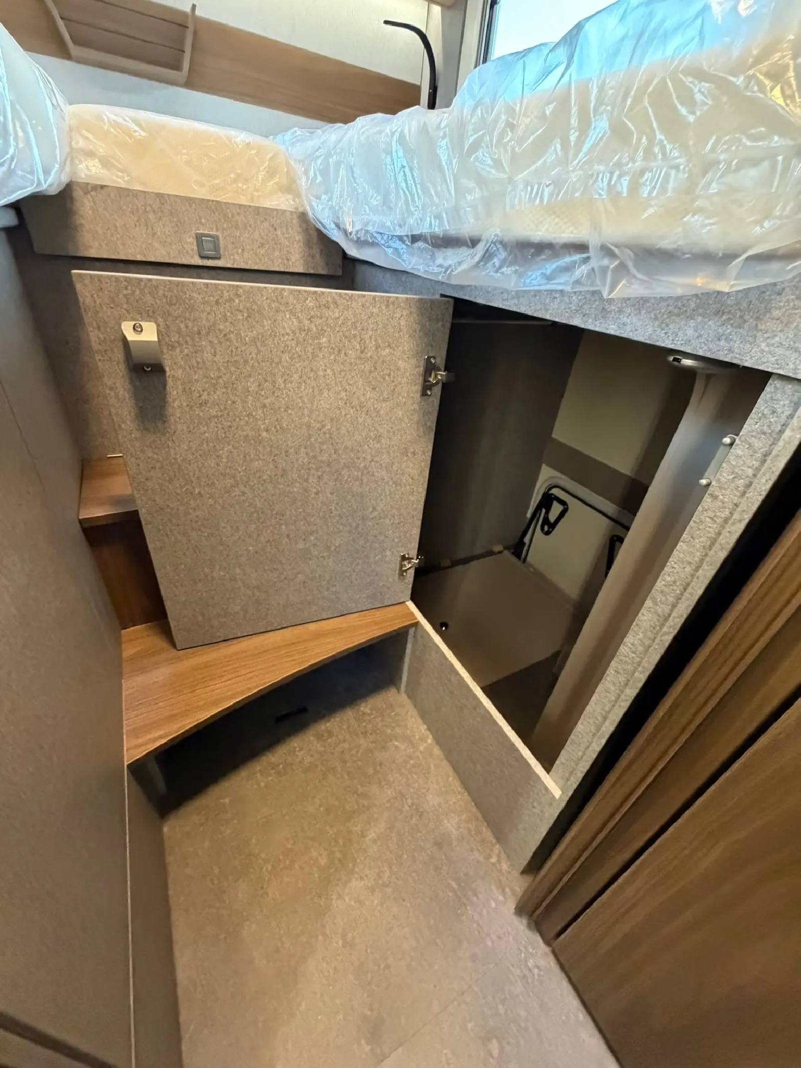 Eura Mobil Integra Line GT 726 EF