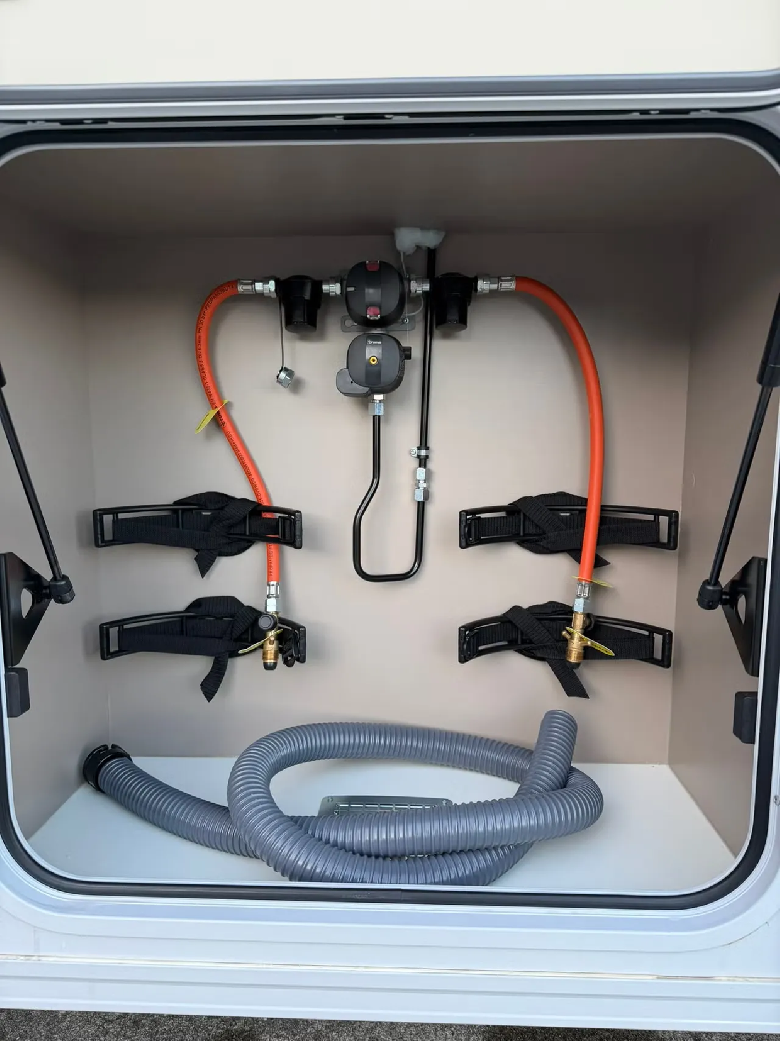 Eura Mobil Integra Line GT 726 EF