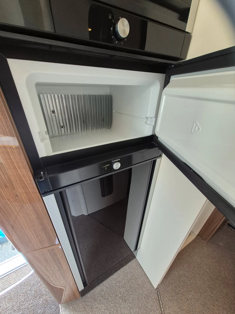 Eura Mobile Contura 766 EF