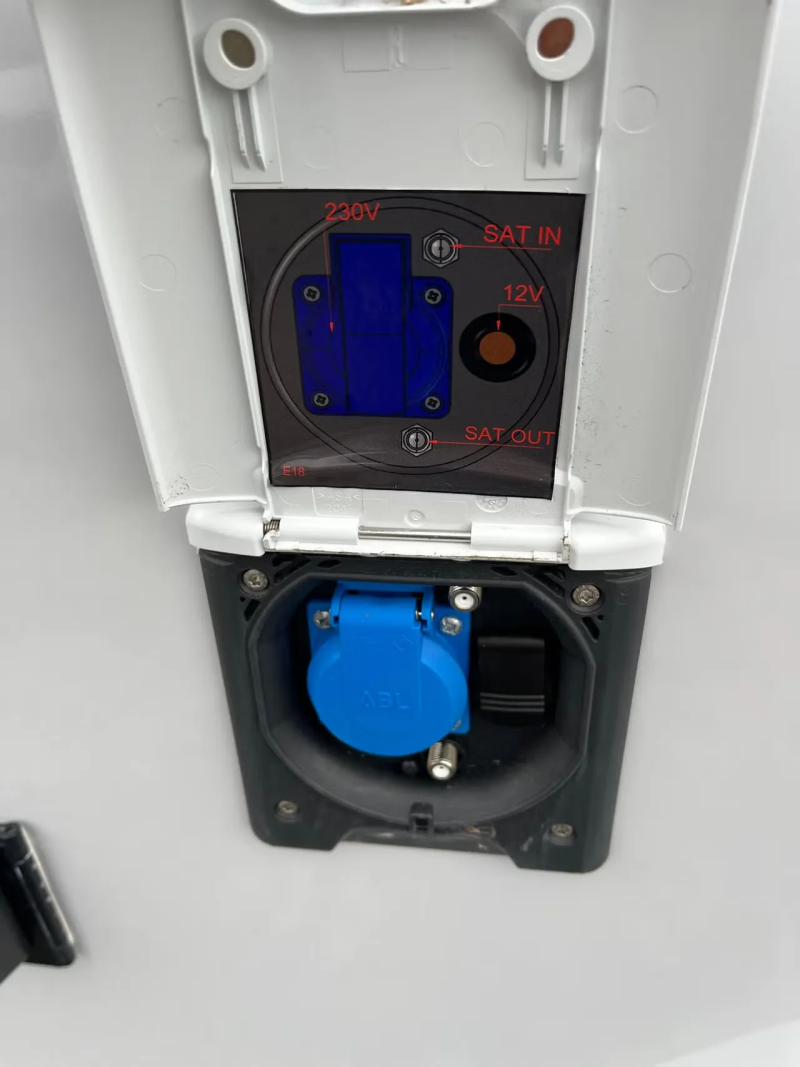 Eura Mobil IL 720 EF