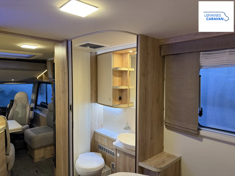 Eura Mobil IL 720 QB