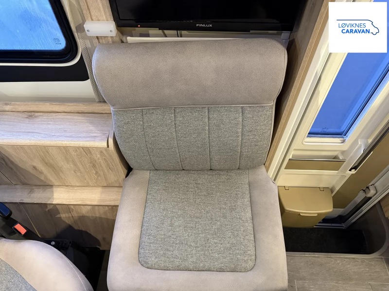 Eura Mobil IL 720 QB