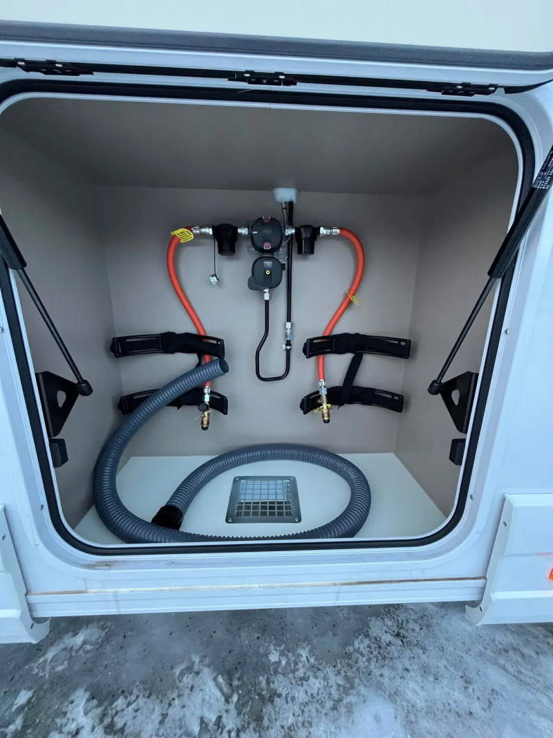 Eura Mobil IL GT 726 EF