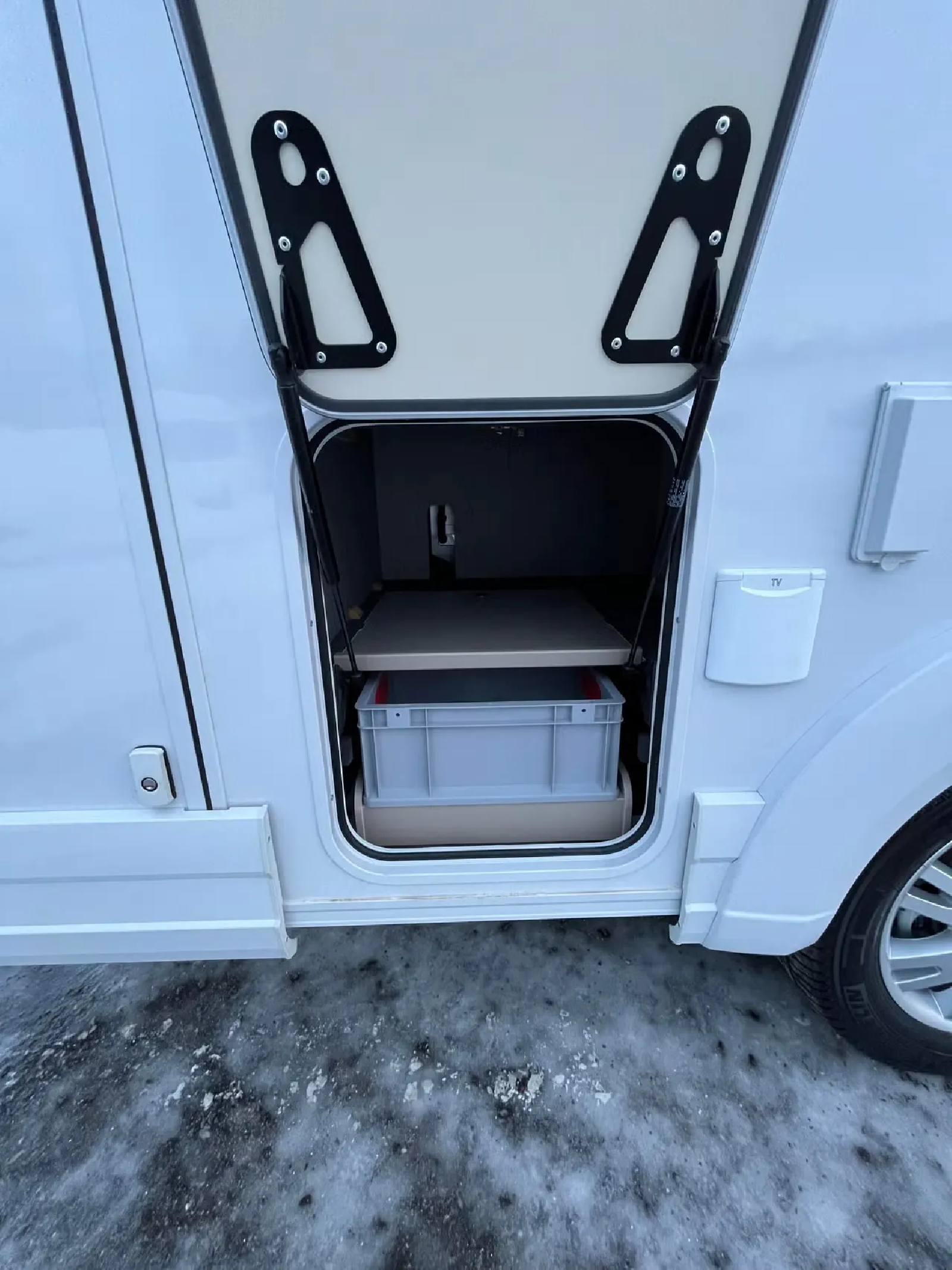 Eura Mobil IL GT 726 EF