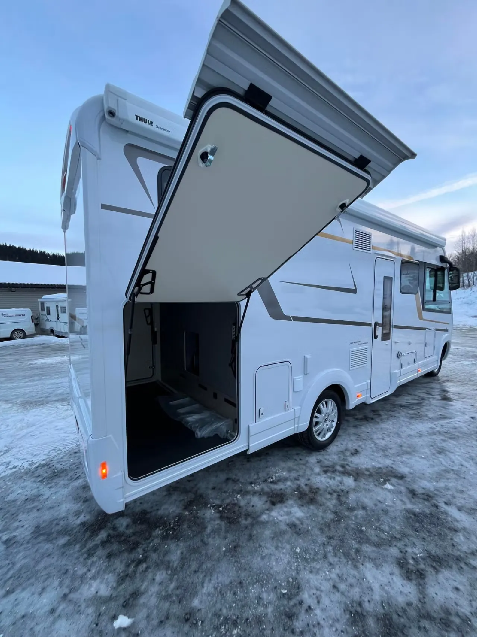 Eura Mobil IL GT 726 EF