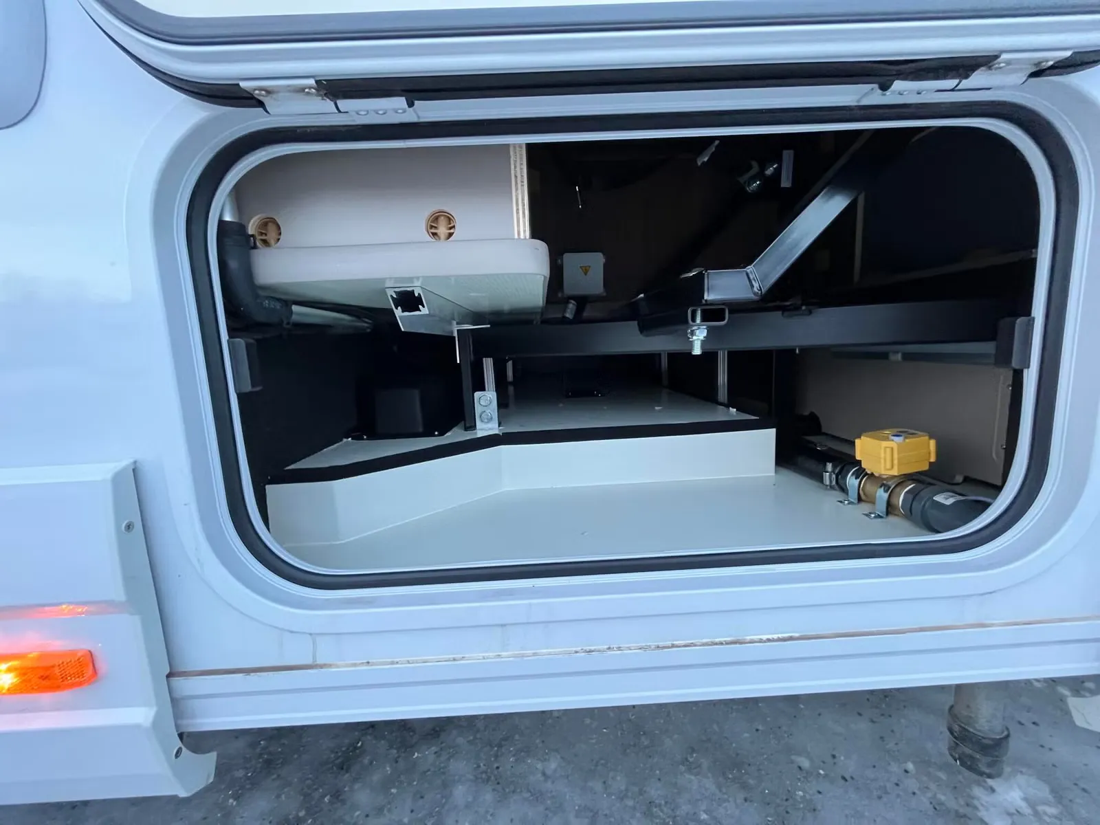 Eura Mobil IL GT 726 EF