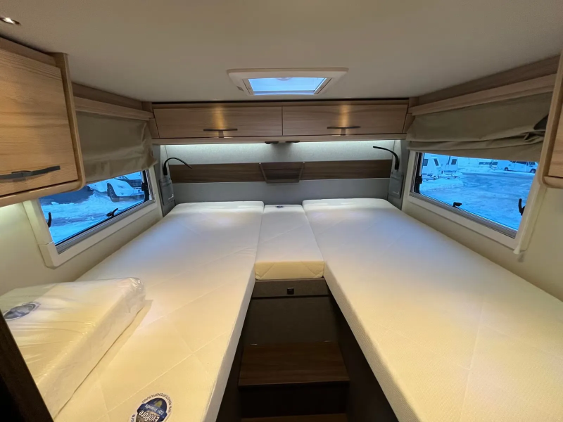 Eura Mobil IL GT 726 EF