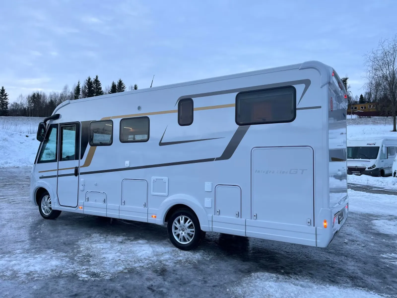 Eura Mobil IL GT 726 EF