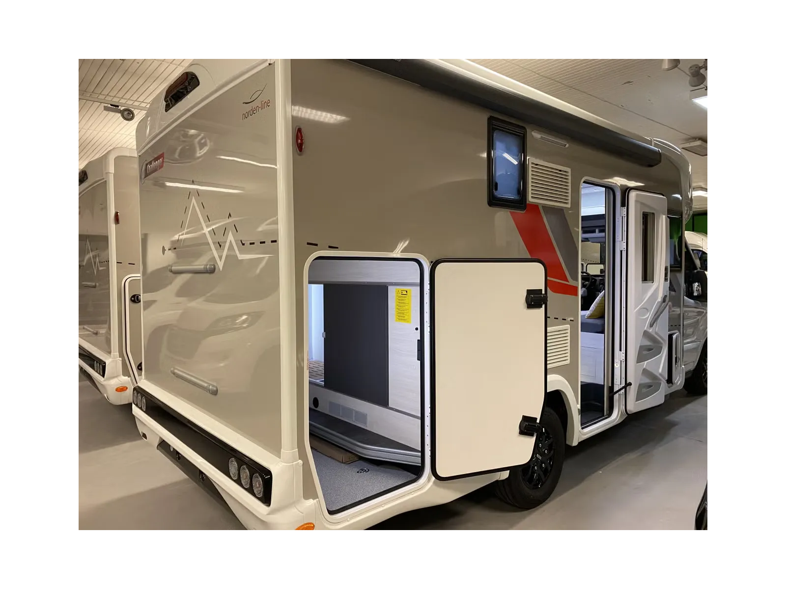 Challenger GRAPHITE 260 PREMIUM