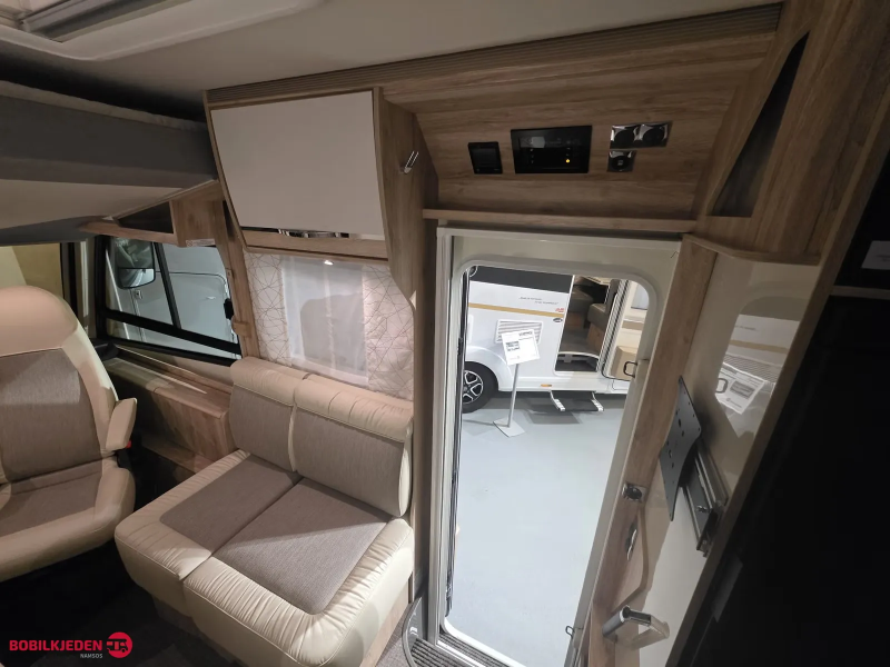 Eura Mobil Integra Line 720 QF