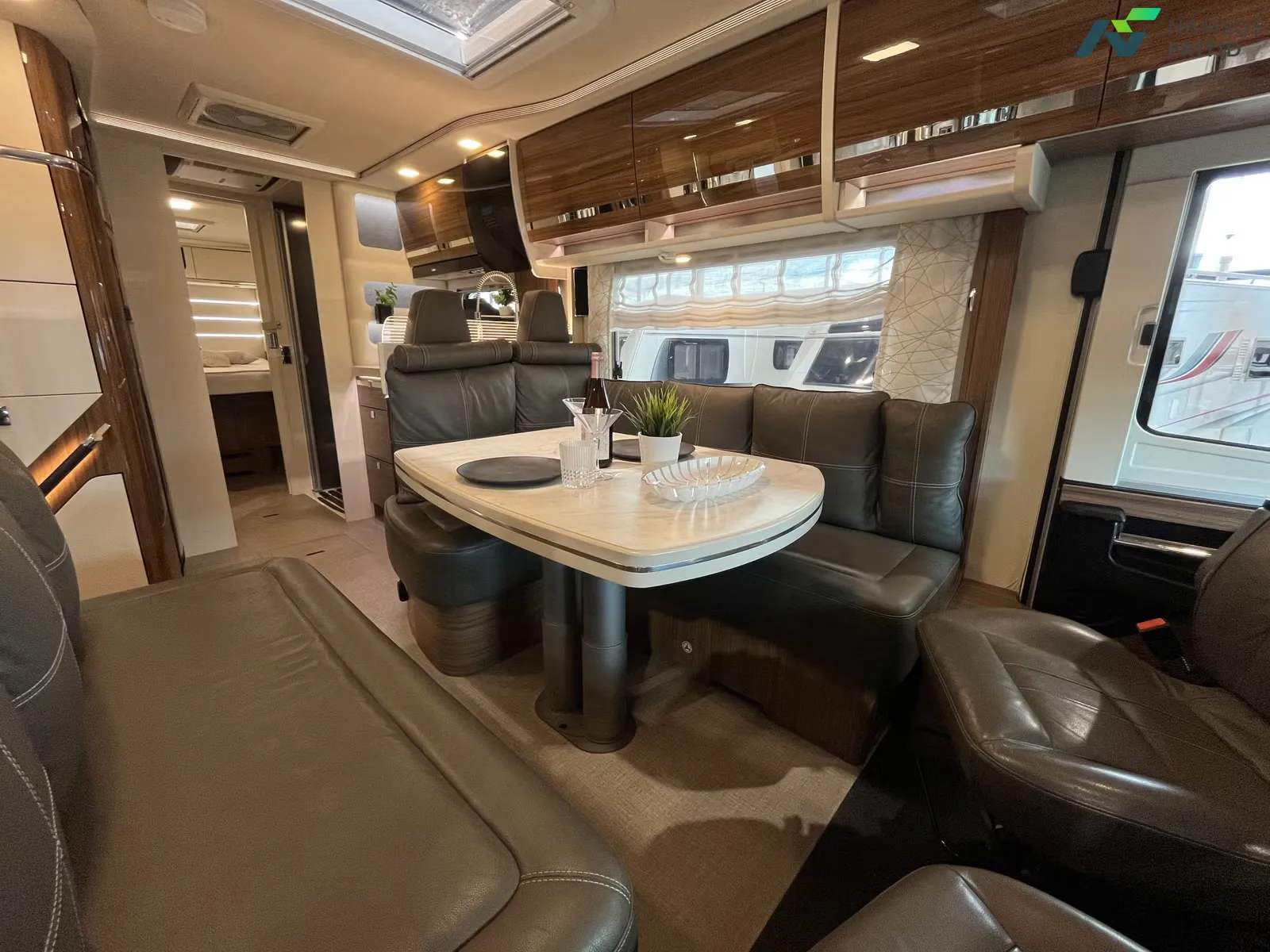 Eura Mobil Integra 890 QB