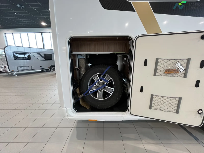 Eura Mobil Integra 890 QB