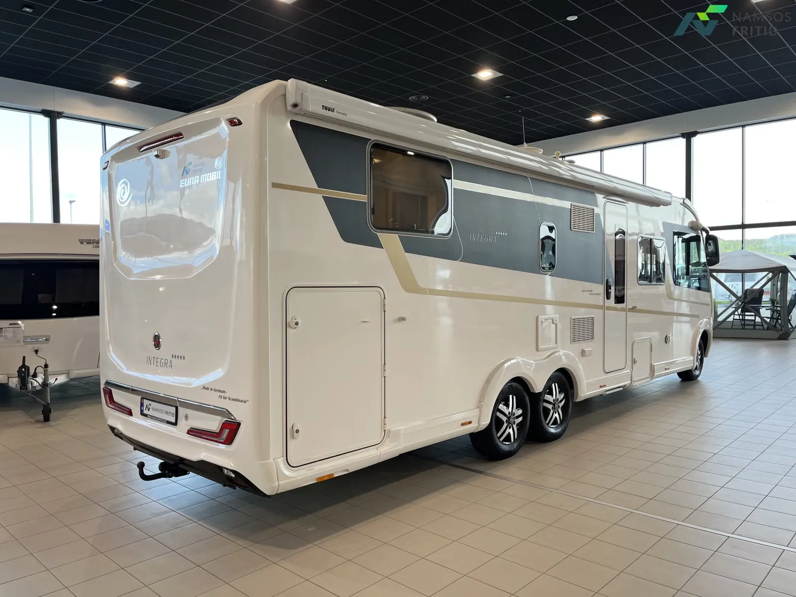 Eura Mobil Integra 890 QB