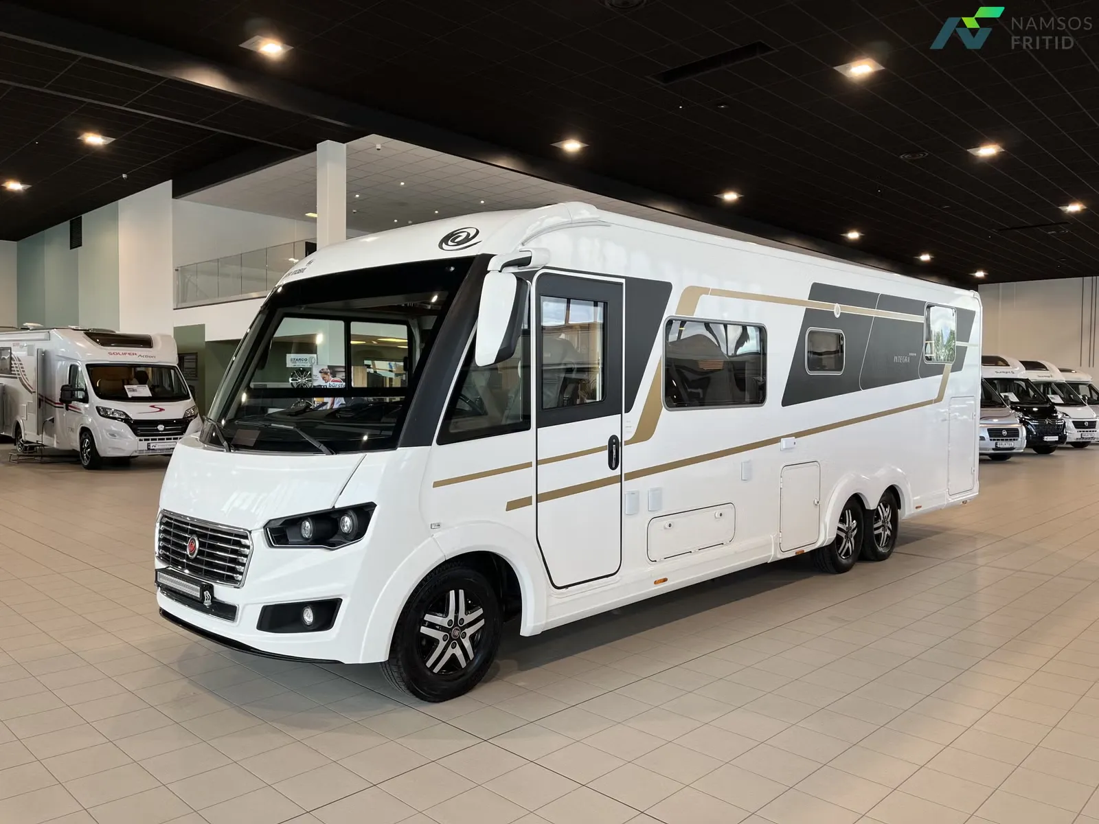 Eura Mobil Integra 890 QB