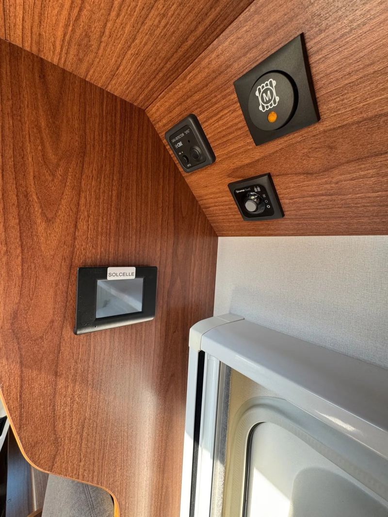 Eura Mobil IL 720 EB