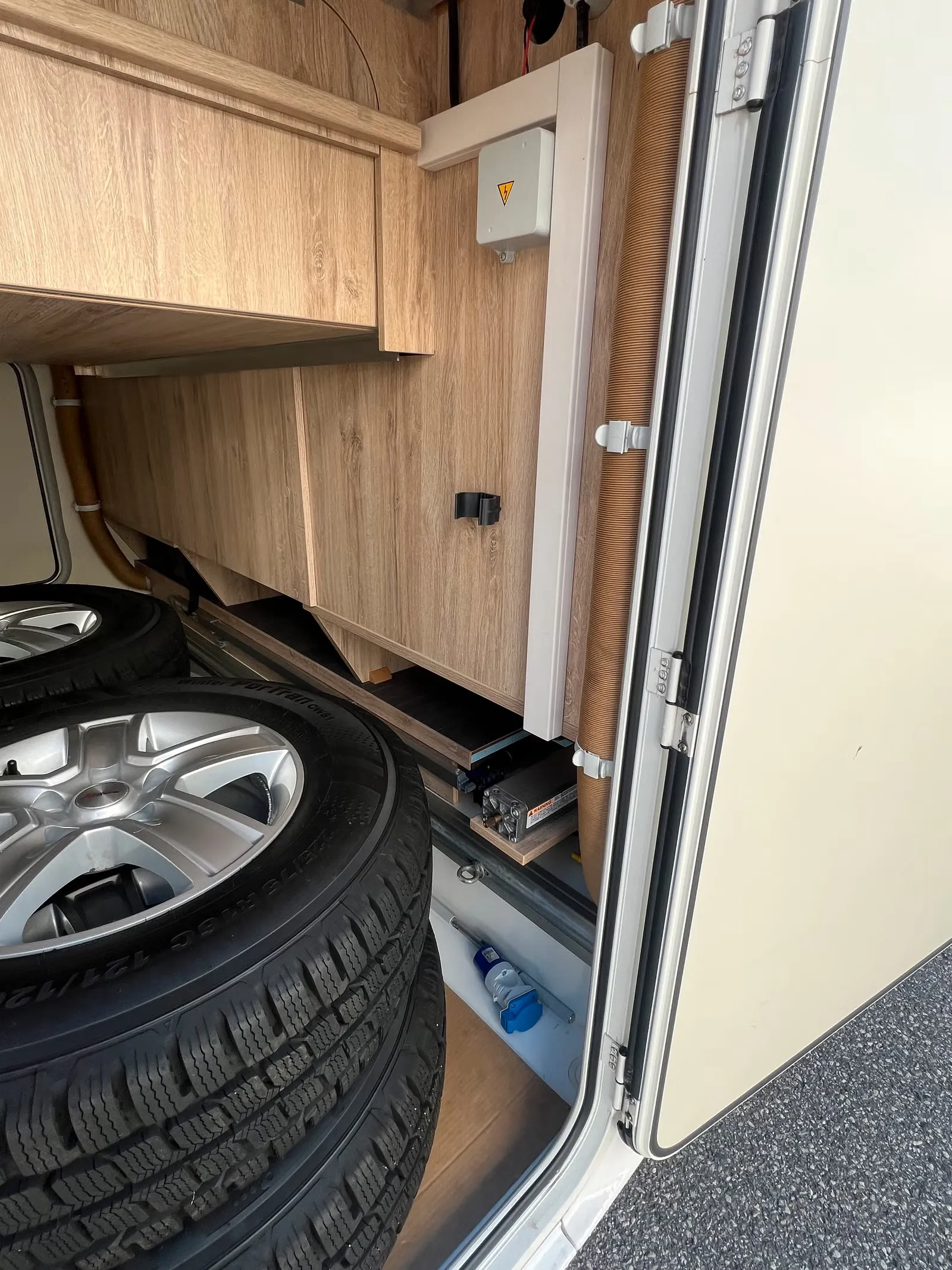 Eura Mobil PT 720 QB