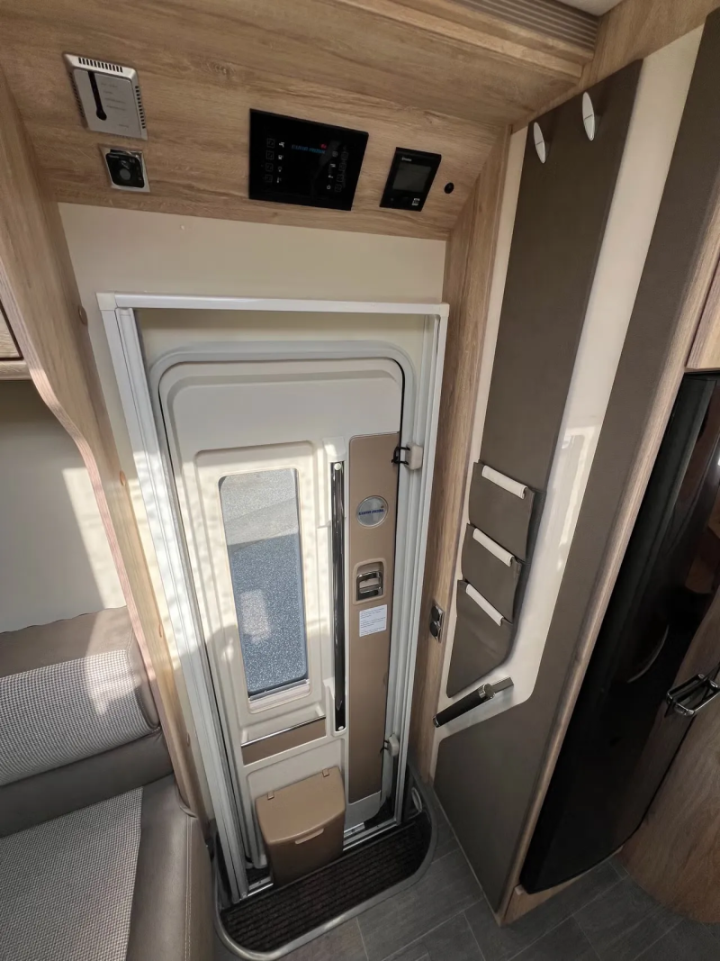 Eura Mobil PT 720 QB