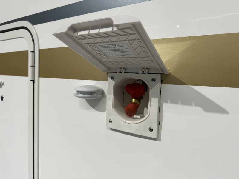 Eura Mobil Profila PT 695 EB