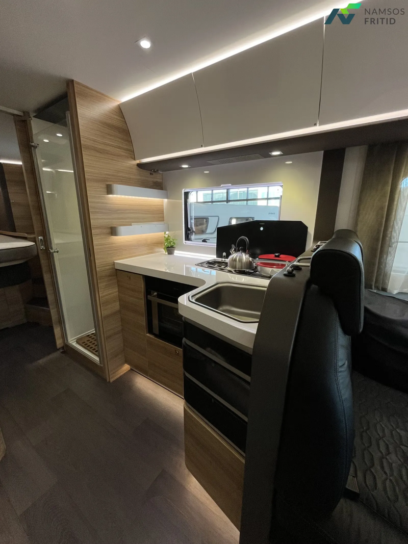 Adria Sonic Supreme 810 SC