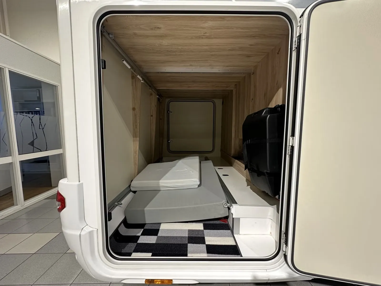 Eura Mobil Profila PT 695 EB