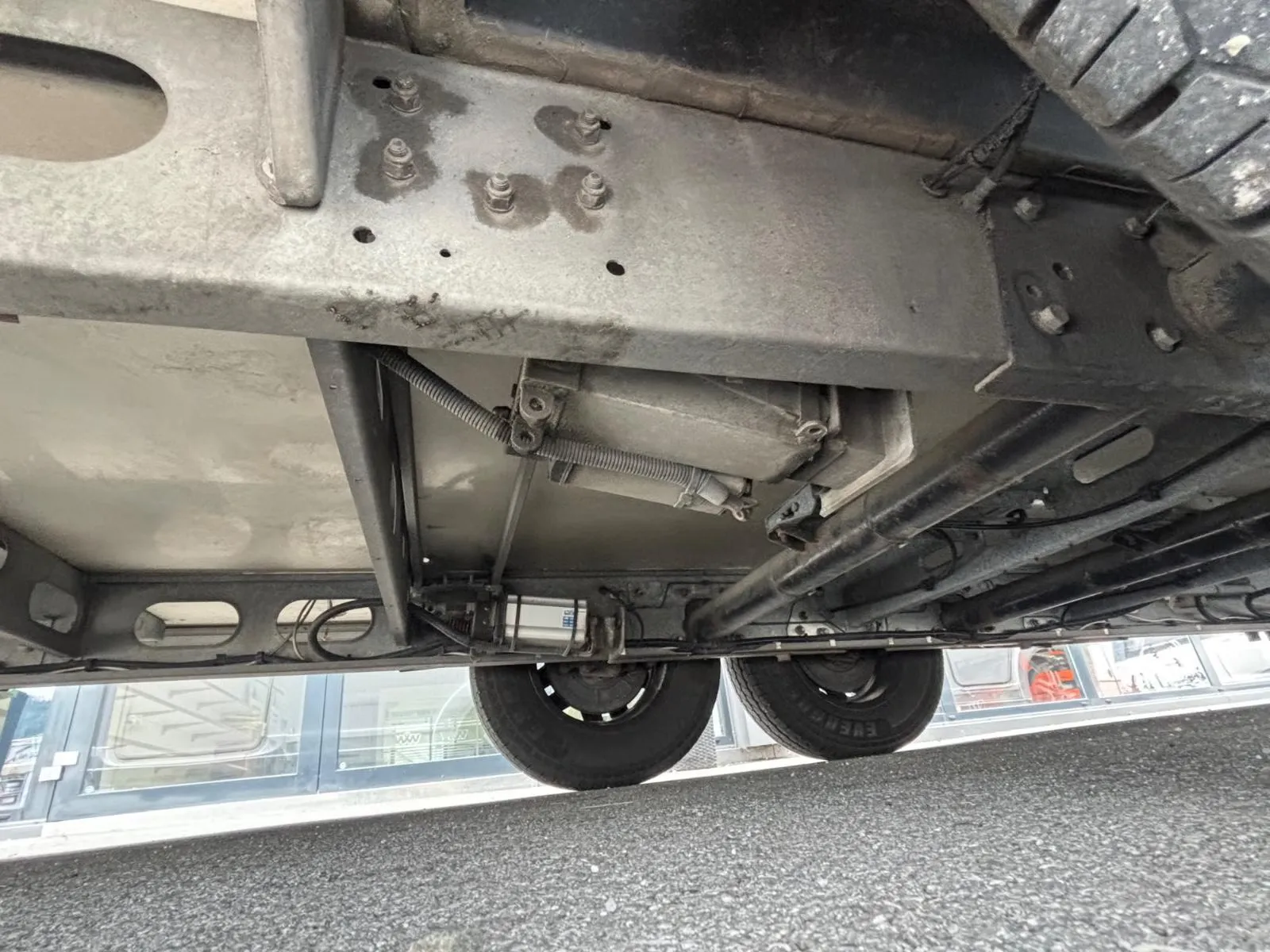 Eura Mobil Integra 890 QB