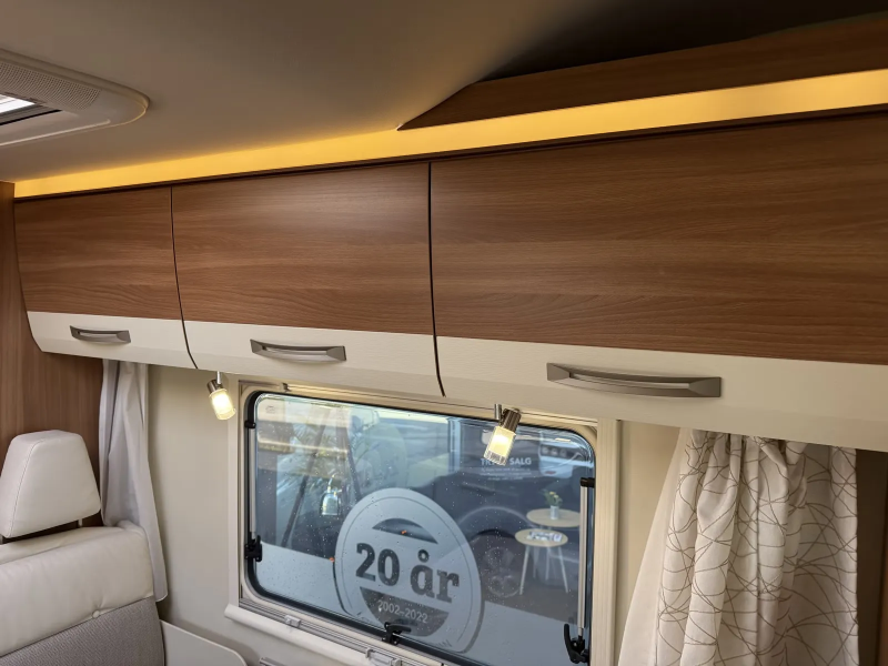 Eura Mobil Activa one 690 hb