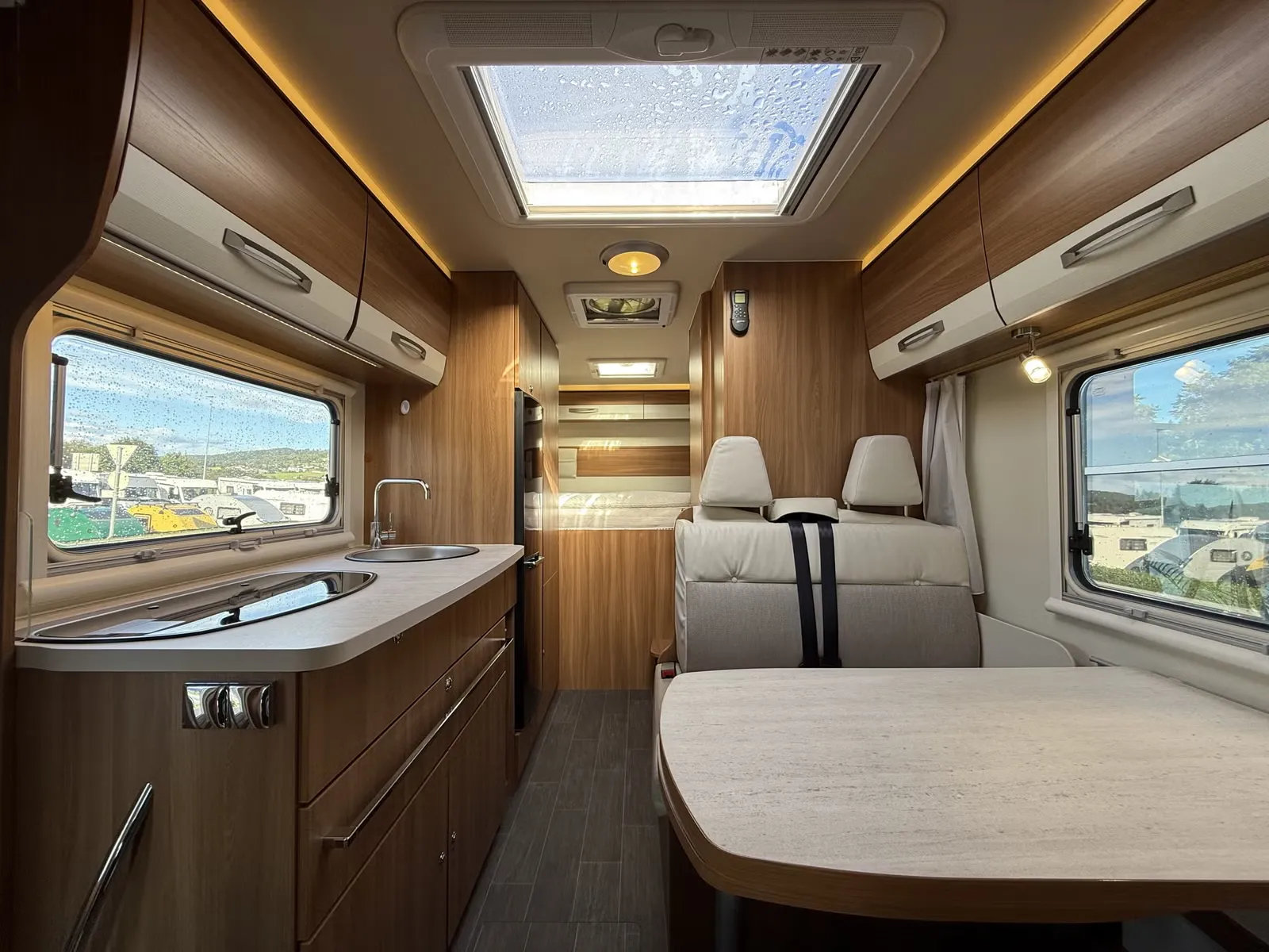 Eura Mobil Activa one 690 hb