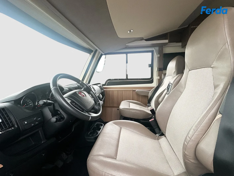 Eura Mobil IL 720 QB