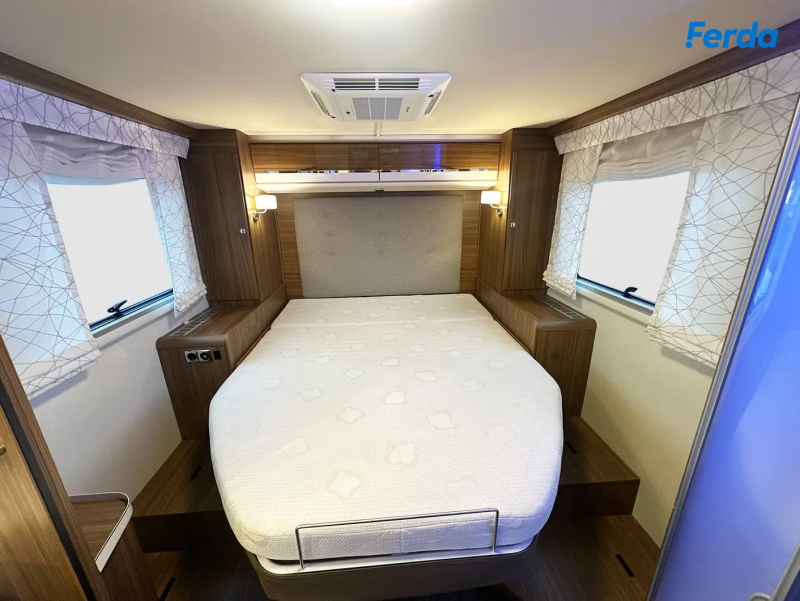 Eura Mobil IL 720 QB