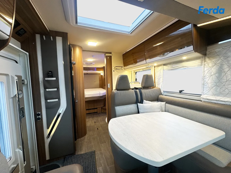 Eura Mobil IL 720 QB